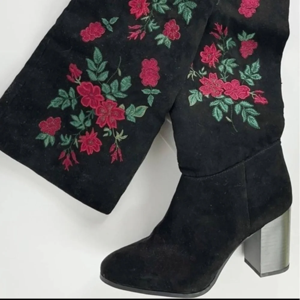 Libby Edelman Thigh High Boots Black w/ Red Floral Embroidery Design Size 8.5